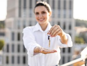 Guide pour acheter votre logement grâce à une agence immobilière spécialisée en vente, achat, location et investissement