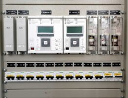 Pourquoi choisir le tableau électrique Schneider Resi 9 XE pour votre maison ?